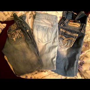 Lot of women’s designer jeans! Size 30,12&29